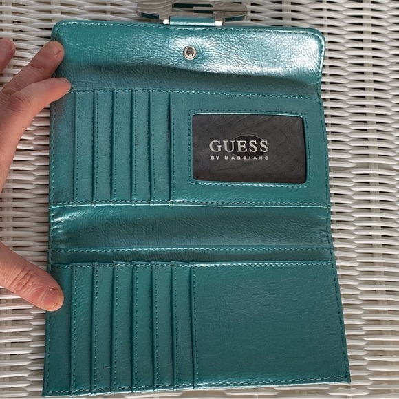 Rare Guess Turquoise Vintage Purse and Wallet Set - Picture 14 of 17